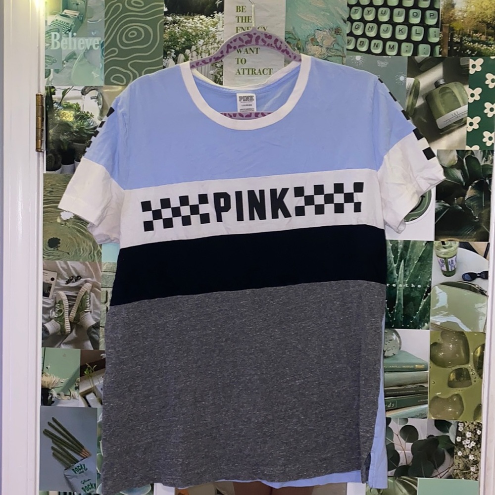 Victoria’s Secret Pink t-shirt, size Large (L)